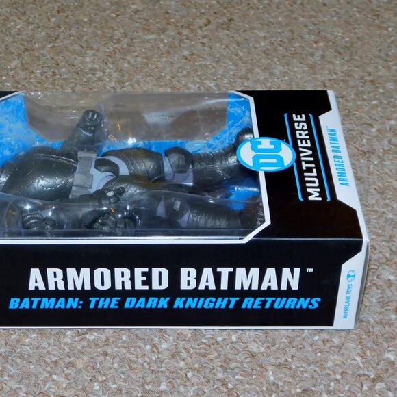 2021 McFarlane DC Multiverse 7" The Dark Knight Returns Armored Batman MIB New - Picture 7 of 12